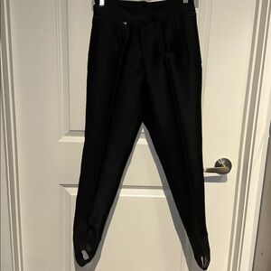 Vintage Ladies Black Stirrup Ski Pants